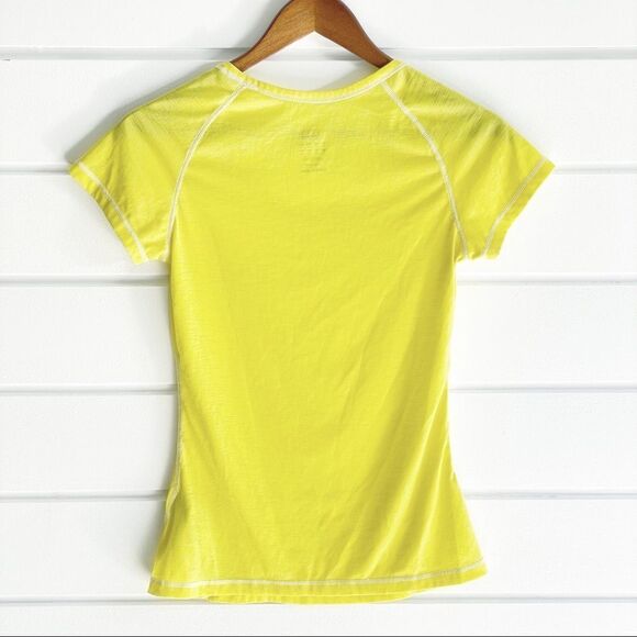Adidas Women’s Run It Short Sleeve T-Shirt Size Small - Picture 3 of 9